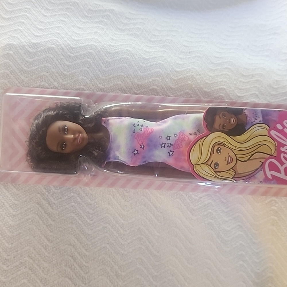 Mattel Barbie Basic Entry  Fashion Doll New In Box